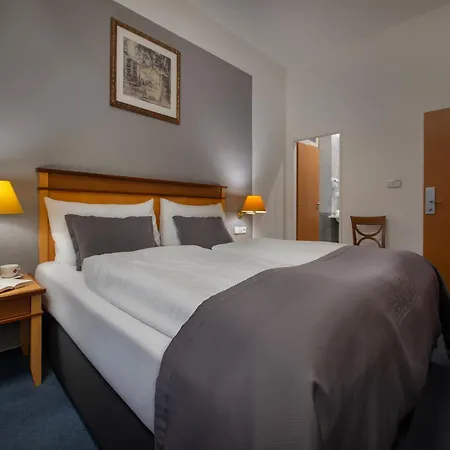 Hotell Season 4*
