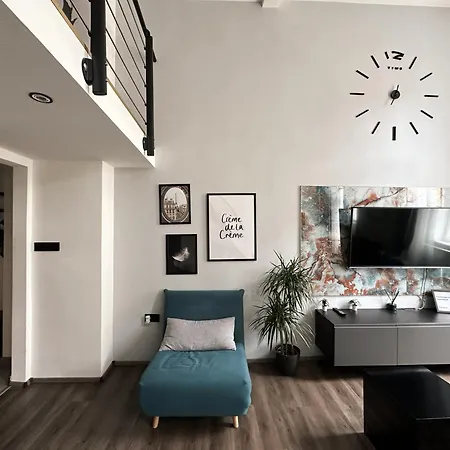 Contemporary Jindrisska