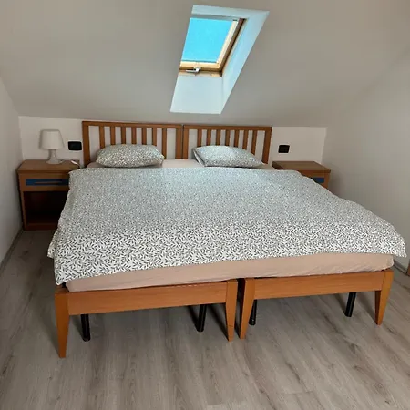 Apartment Vitkova Duplex With Terrace Near Florenc Prague