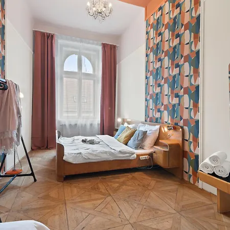 Vintage Apts In Heart Of By Michal&friends Apartment