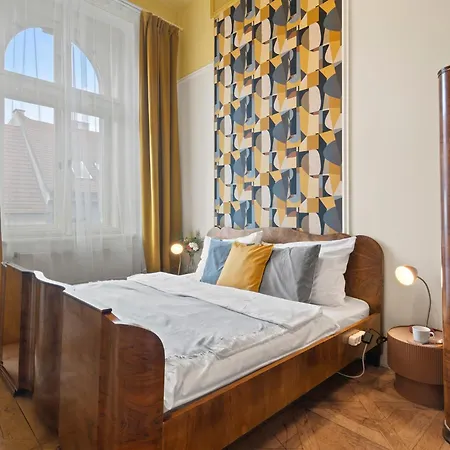Apartment Vintage Apts In Heart Of By Michal&friends Prag