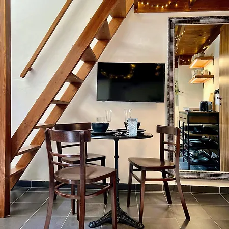 Wow Miniloft, Near Wenceslas Square, Centre, Fast Wifi Apartment *