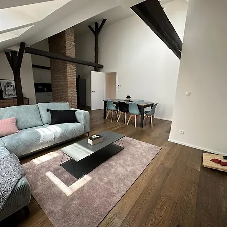 Loft * Prag
