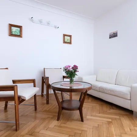 Historic Spirit At Under The Castle Apartment Prag