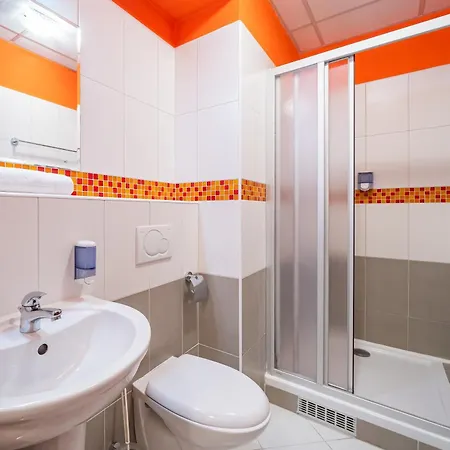 De Luxe Szálloda 3*