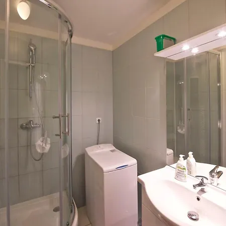13 Single Beds In Centrum Praha