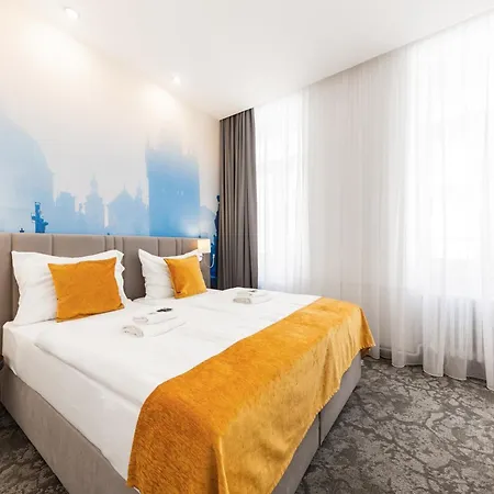 Hotel A1 Royal Plaza