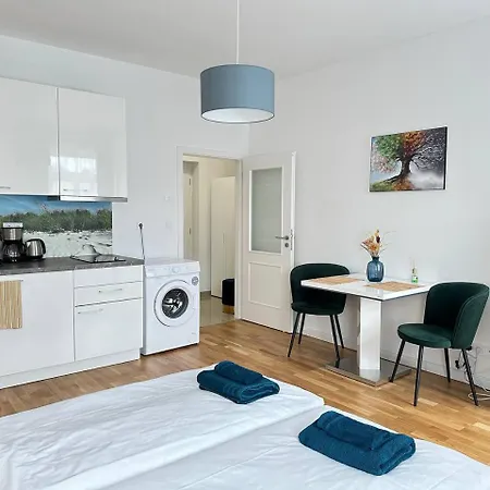 Nice 1 Studio In The Center Of