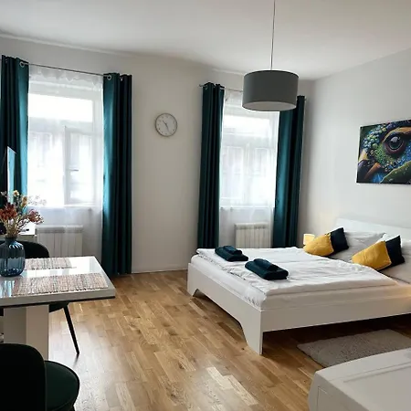 Nice 1 Studio In The Center Of