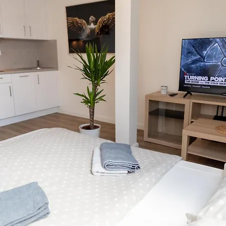 Anjelsky 95m Apartment
