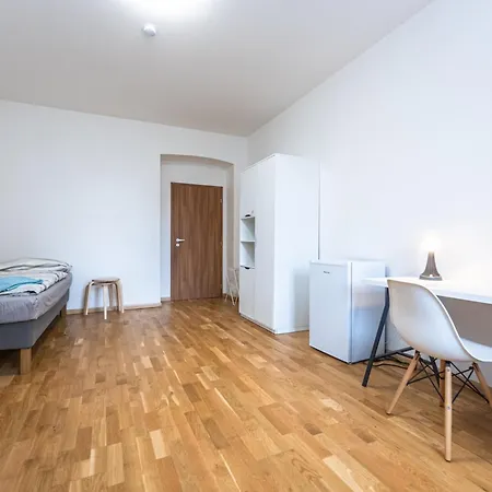 Holandska 36 Daire