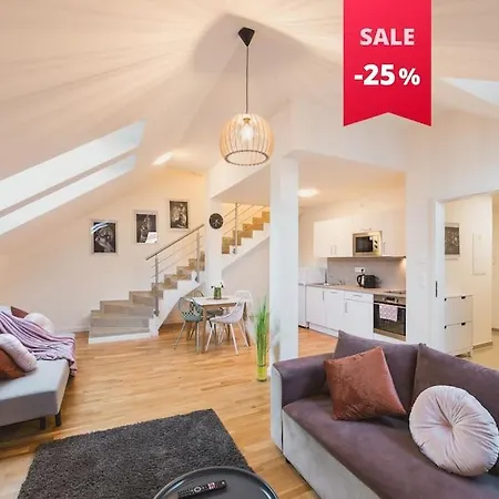 Apartment Royal Loft 110m2 Prague