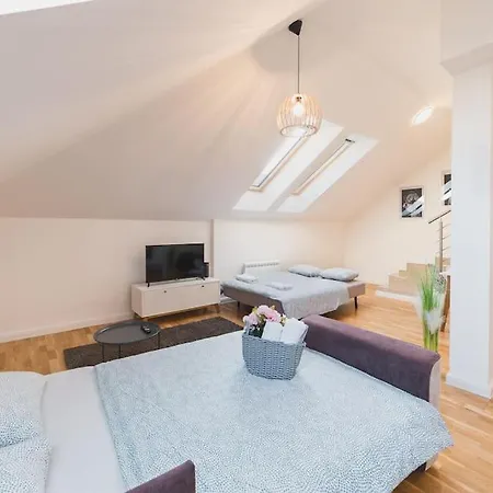 Royal Loft 110m2 *