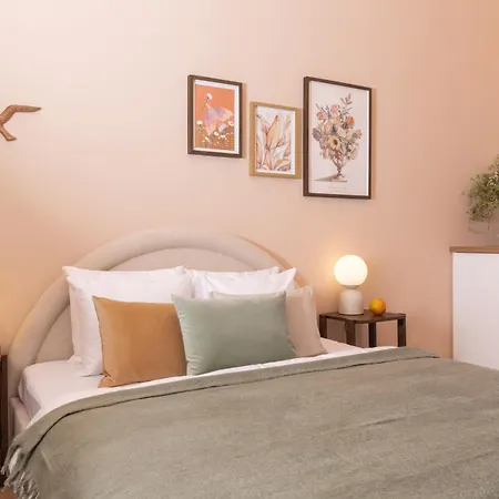 Turnkey I Antonin Dvorak Apartment Prague