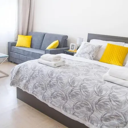 New Exclusive With Ac Nearby Metro * Prague