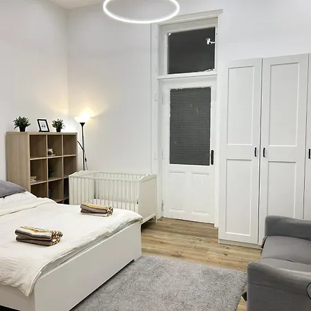 Entire Unit In The Center Of *