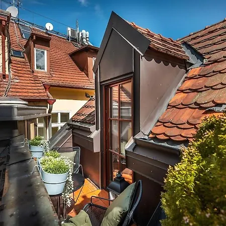 4br & 2,5bath Harry Potter Old Town And Great Patio Apartment