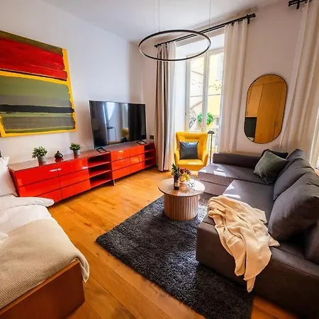 4br & 2,5bath Harry Potter Old Town And Great Patio Apartment *