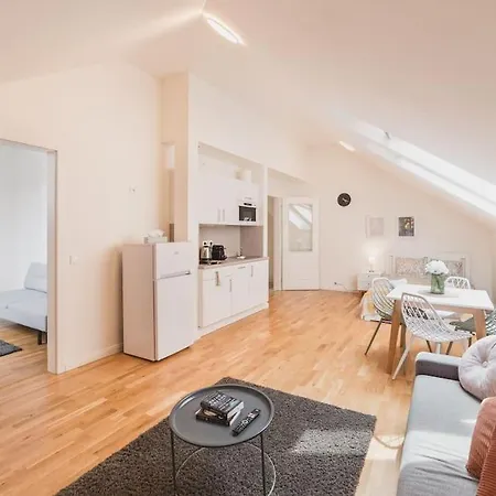 Imperial Loft *