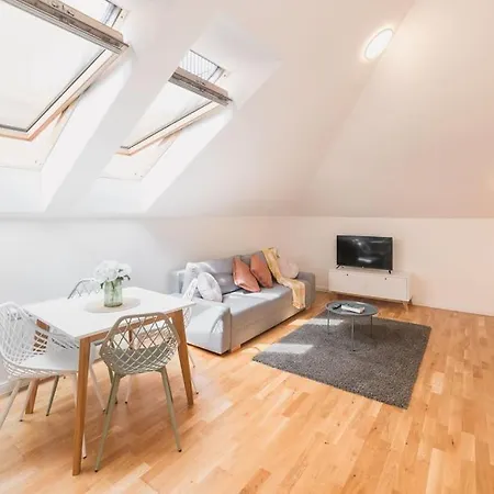 Imperial Loft Apartment