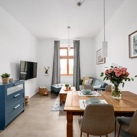 Days - Modern 1bdr - Hip Area Apartment *