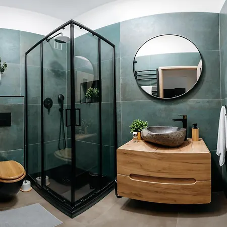 Days - Modern 1bdr - Hip Area Prague