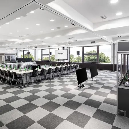 Otel Occidental 4*