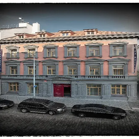 Szálloda Ea Embassy 4*