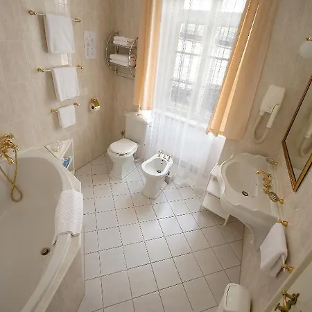 Szálloda Golden Star 4*