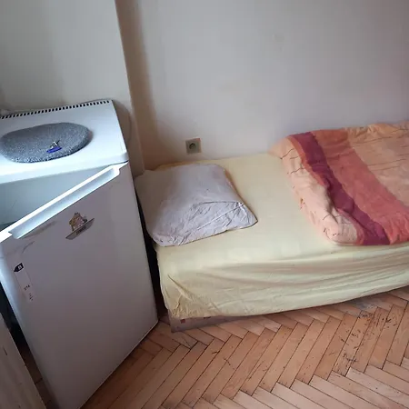 Quarto em Acomodações Particulares Flat 18 Minutes From Vaclavske Namesti Praga