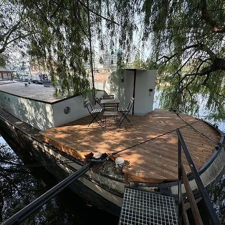 On Boat, Privat Pier, Free Parking Prague