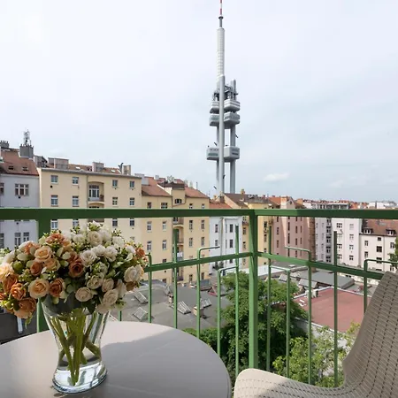 Encore Boutique By Dwellfort Praha