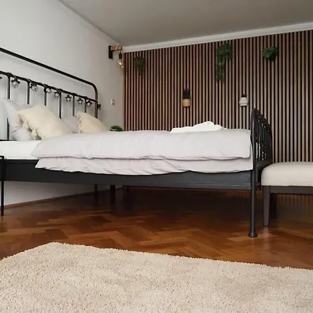 Apartment Victoria *