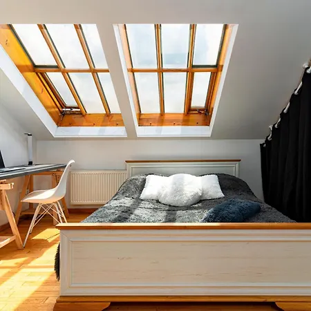 Golden River Appartement