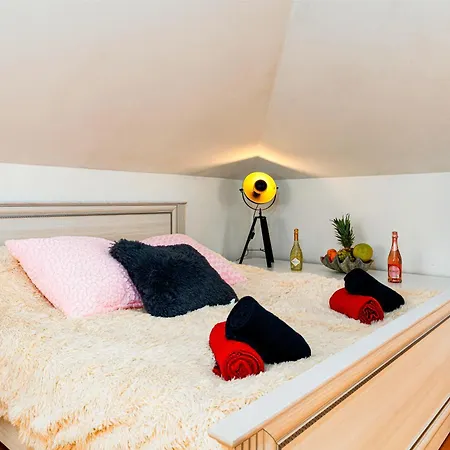 Golden River Appartement