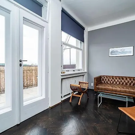 Apartment Floor Industrial With A River View *