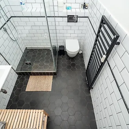 Floor Industrial With A River View Apartment *