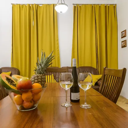 Cozy Near Stefanikuv Most Prague