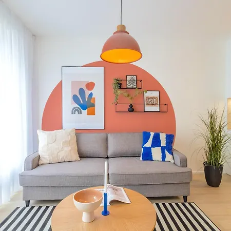 Apartment Design - Balcony, Free Parking, Yoga, 10 Mins To Center, By Gravity Prague