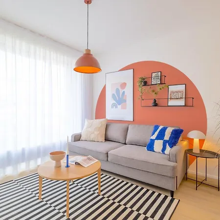 Design - Balcony, Free Parking, Yoga, 10 Mins To Center, By Gravity * Prague