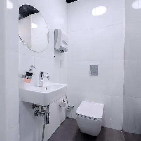 Stunning & Spacious 2bdr Apt In Center Apartment Prague