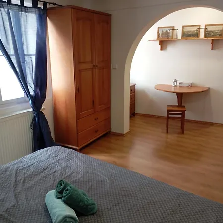 Centrum House *