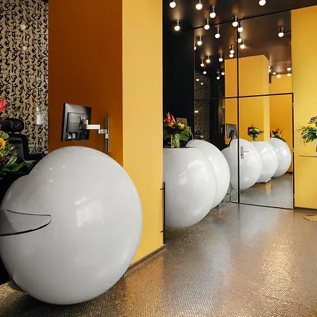 Hotell Perla Prag