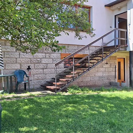 Apartment Zbraslav Old Garden