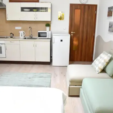 Centre Apartment *