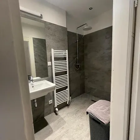 River View Manes Апартаменты