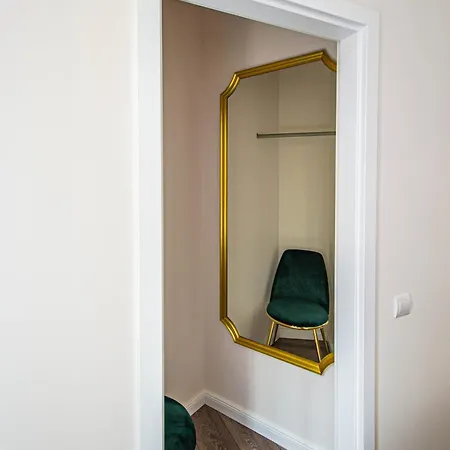 3bdr Elegance Deco Downtown Flat