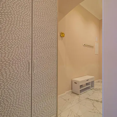 3bdr Elegance Deco Downtown Flat