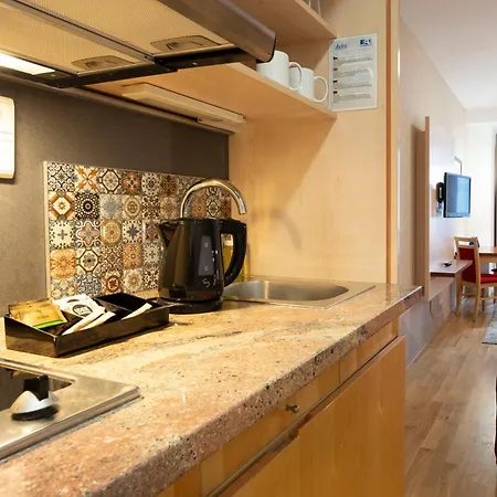 Ea Julis Hotel Prague