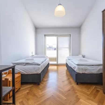 Jiriho Z Podebrad Apartment